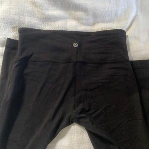 Lulu lemon leggings in great condition! Hardly worn!